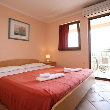 Apartments Neda - Porec South Szoba fotó