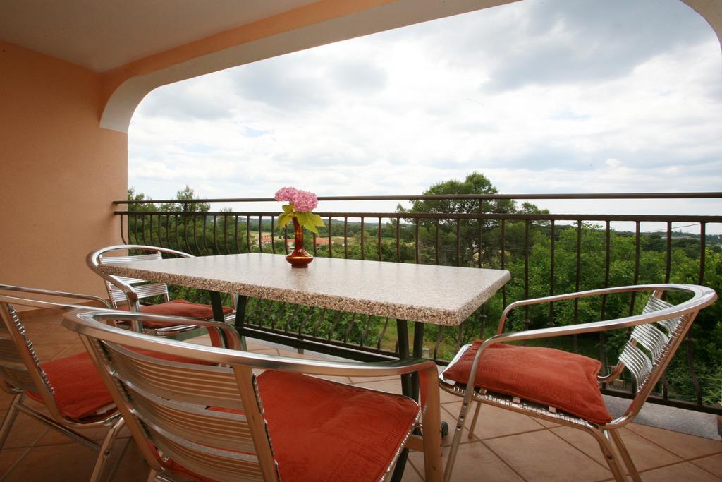 Apartments Neda - Porec South Szoba fotó