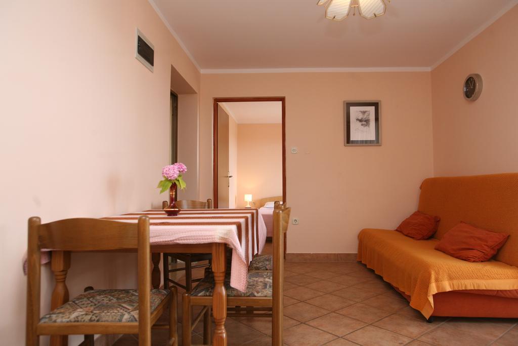 Apartments Neda - Porec South Szoba fotó