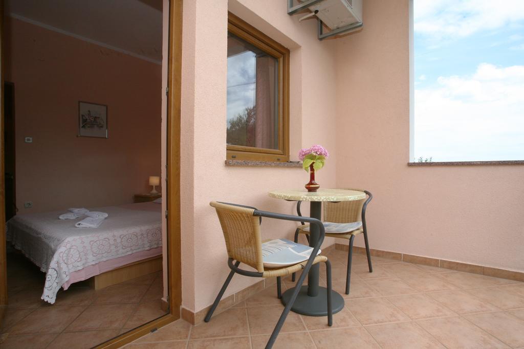 Apartments Neda - Porec South Szoba fotó